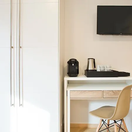 Hotel Ginosi Pedralbes