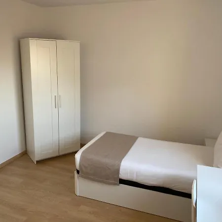Hotel Ginosi Pedralbes Barcelona